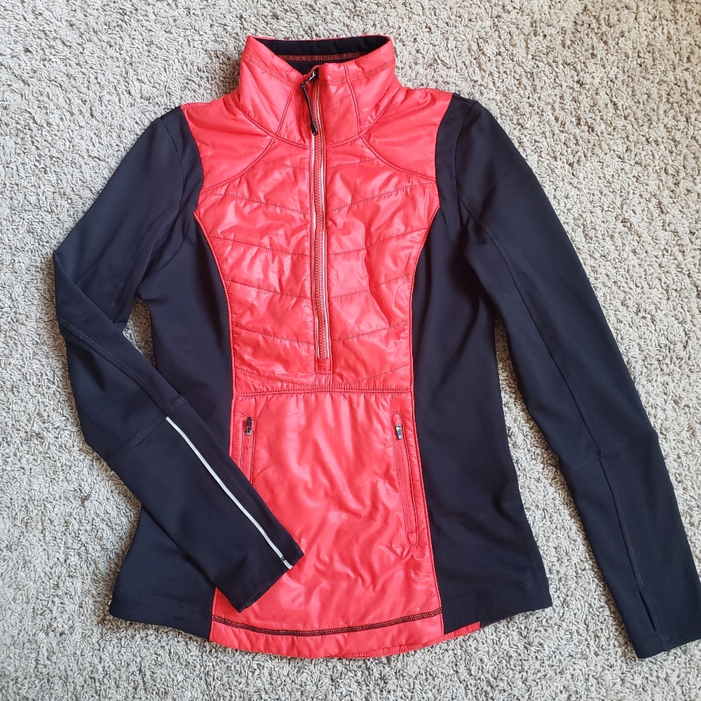Zella puffer